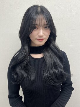 ハチ(HACHI) 艶blackcolorで韓国アイドル風ヘア♪