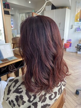 カナエ(CaNaE) ワインレッドミディ