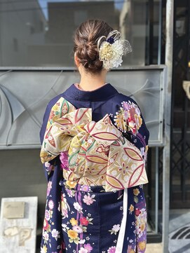 モップアップ(Mop up) 成人式ヘア