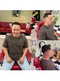 -80's American barber shop-