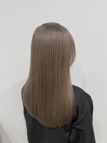 イリス(Iris)&nbsp;グレイベージュ×Wブリーチ