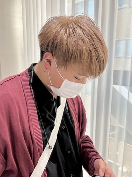 ウィステリア 銀座(WISTERIA) 【WISTERIA】メンズカット/ブリーチ/ダブルカラー/ツーブロック