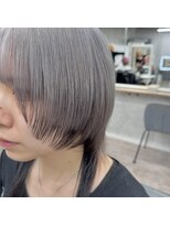 リミットバイアフィナー 大宮店(limit by Afinar) ホワイトシルバー×ブラック