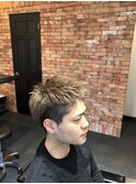 プラチナアッシュスパイキーショート