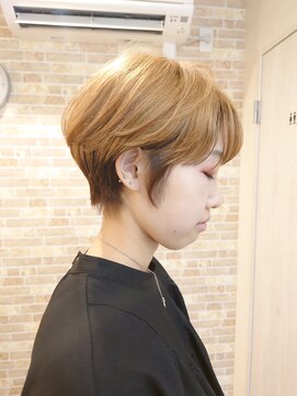 ミエル(miel) 【hair design miel】ハイトーンカラーショート