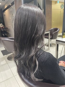 グロー(glow) N.カラー/グレージュ