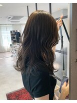 ヨーク(YOKE)&nbsp;YOKE ぱつっとミディアム グレージュ