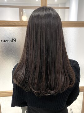 ラベスト バイ セロ 池袋メトロポリタン前(LOVEST by CERO) ロング/グレーベージュ［池袋駅 髪質改善 酸性ストレート ]