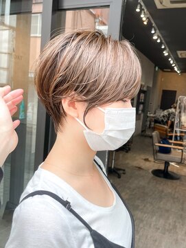 オアシスガーデン 金町店(Oasis GaRDEN) ペールベージュ×レイヤーショート