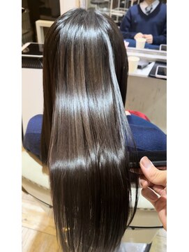 ティアラ 桜木町(TIARA) 髪質改善縮毛矯正/酸性ストレート/酸熱トリートメント/20代/30代