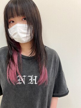 シイノ(Siino) ハイレイヤーとピンクのインナーカラー