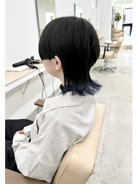 ニュート(Neut ) ウルフカット/裾カラー