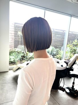 トップヘアーヒルズ 安城(TOP HAIR HILLS) 秋のこっくりボブスタイル/ぱっつん前髪/ニュアンスカラー
