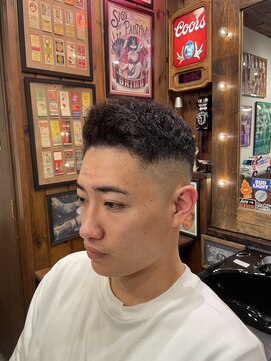 ヘアーデザイン スワロー(hair design Swallow) メンズ　スキンフェード