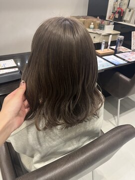 アウラ 小杉店(AULA) グレージュカラー
