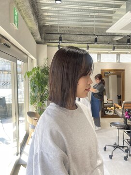 アドア 横浜(ADORE) 【ADORE横浜】グレージュ×切りっぱなし