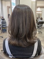 アルターリール(aL ter Rire)&nbsp;【Rire尚平】カール/セミディ/シアーカラー/姫カット[鎌取]