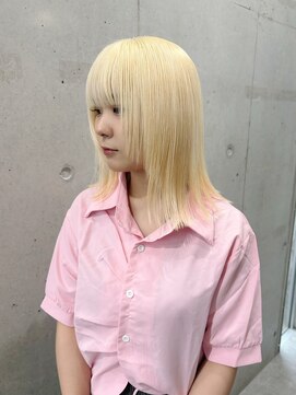 シーク 天神(SEEK) yuri/ハイトーン/ブリーチ/ケアブリーチ/ブロンド/ホワイト