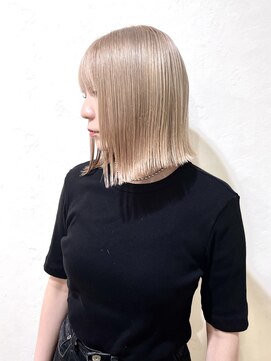 フェール(faire) ホワイトベージュ