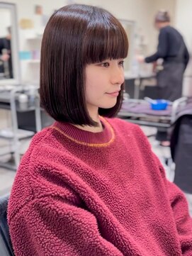アパカバール 鳳店(Apa kabar) 大人可愛い重めの艶ボブスタイル