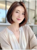 丸みボブ　前髪なし　大人女性　顔周りカット　ブラウンカラー