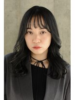 スリーヌーン(THREE noon)&nbsp;暗髪　大人ラフウェーブ