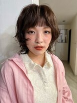 ナービス(NARVIS)&nbsp;ショートミディ/レイヤー/カール/ぱっつんバング