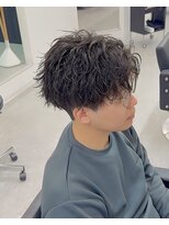 ブライト(BRIGHT)&nbsp;ツイストスパイラルパーマセンターパート