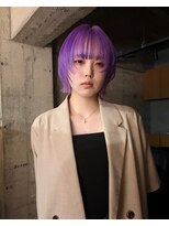ルク(ruq.)&nbsp;ブロンドに落ちるホワイトパープルとハッシュボブ