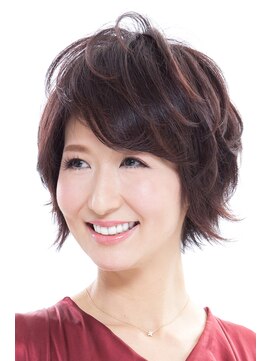 プレジア(Pleasure) 40代からのエレガント立体ショート