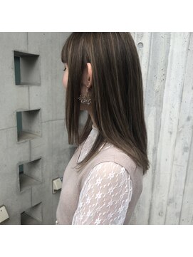 リバレッジ 広尾(Leverage) 3Dハイライトベージュ