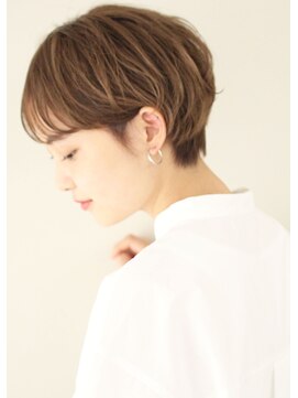 サーカス バイ ビュートリアム 青山(CIRCUS by BEAUTRIUM) パラパラバングのマッシュショート