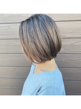 エフパレードシーサイド(F.PARADE seaside) ミニボブグレーベージュ【上総一ノ宮】