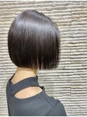 10代20代ぱつっとシンプルボブ×インナーカラー
