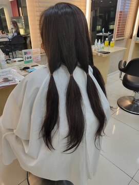 キャパ 秦野(CAPA) バッサリヘアドネーションカット