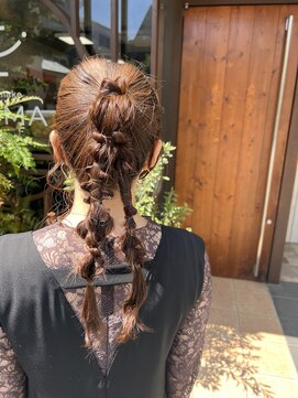 エマ(EMMA) ツイン編みおろし