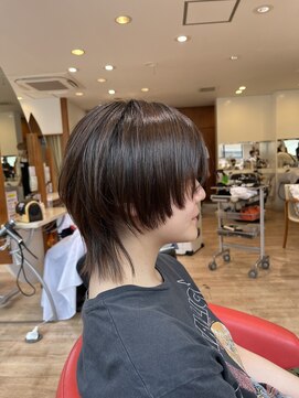 レクタ(recta) ウルフカット