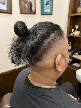 ヒロギンザバーバーショップ 新宿店(HIRO GINZA BARBER SHOP) マンバンフェード