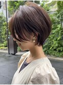 ショートヘアショートボブ白髪ぼかしハイライトカラーボブ