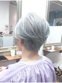 40代50代60代/グレイヘア/ショートボブ/大人ショート