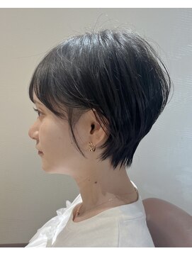 ベロー(BeLLo) ショート/黒髪ショート/耳掛けショート/岡山