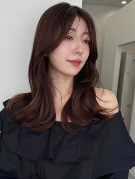 ソヨン 金山店(SOYON) 波巻き/小顔/レイヤーカット/かきあげバング/黒髪/ネビージュ