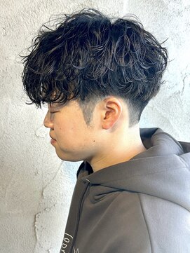 ニアウ 高崎店(Niau) 波巻きスパイラルパーマ波巻きパーマメンズ群馬高崎パーマ眉毛