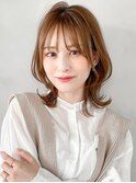小顔似合わせカットウェーブミディアムメルティカラーa