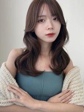 リス バイ ソヨン(Lis by SOYON) 小顔/前髪/似合わせカット/フェミニンロング/メルティカラー