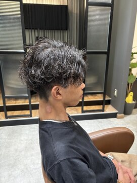 ブランシェ JR勝川駅前店 波巻きパーマ