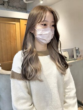 テトラ バイ ネオリーブ 横浜西口店(tetra by neolive) インナーカラー　ダブルカラー　ブリーチ　ミルクティーベージュ