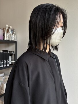 ツイギー 宮西店(TWiGGY) ぱつっと切りっぱなしボブ