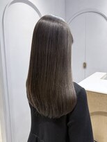 ティエラ 原宿 表参道(Tierra)&nbsp;【関日葉里】アッシュグレージュ