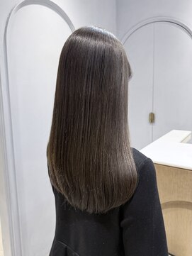 ティエラ 原宿 表参道(Tierra) 【関日葉里】アッシュグレージュ